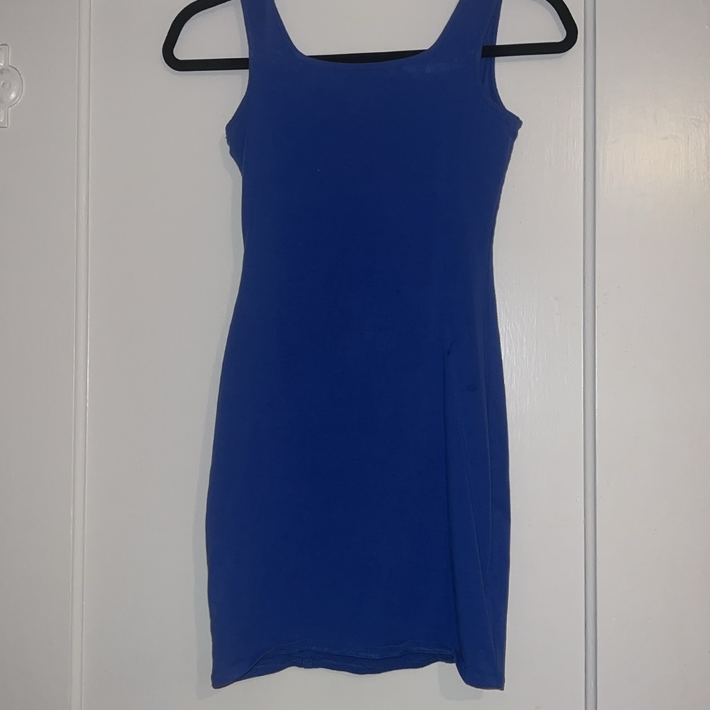 Blue Dress - Picture 3 of 3